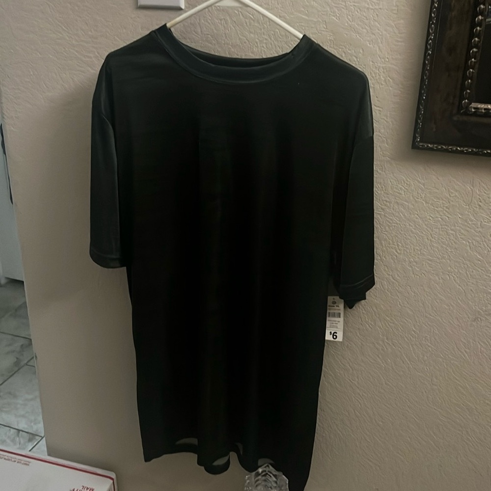 Men’s green zone pro shirt